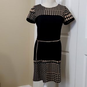 ROZ & ALI BLACK &TAN HOUNDSTOOTH DRESS SZ 8 EXCELLENT CONDITION